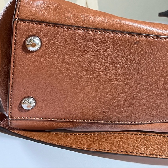 Michael Kors Hamilton Tan Cognac Tote Bag - Picture 6 of 8